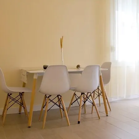 Appartamento Apartman Vila Galerija